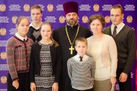 «Семья! Служим вместе!»