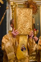 Вечернее богослужение с чтением акафиста нараспев