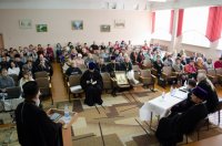 Преосвященый Стефан принял участие в районном этапе II Областных Покровских образовательных чтений