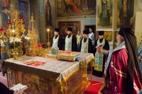 Всенощное бдение в канун праздника Казанской иконы Божией Матери