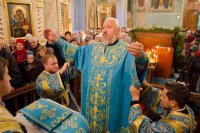 Божественная литургия в праздник Казанской иконы Божией Матери