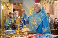 Божественная литургия в праздник Казанской иконы Божией Матери