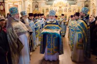 Божественная литургия в праздник Казанской иконы Божией Матери