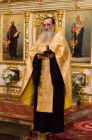 Вечернее богослужение с чтением акафиста нараспев