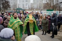 В храм Преображения Господня г.Гомеля принесен ковчег с частицей мощей блж.Матроны 