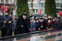 Преосвященнейший Стефан принял участие в митинге, посвященном 73-й годовщине освобождения г. Гомеля от немецко-фашистских захватчиков Преосвященнейший Стефан принял участие в митинге, посвященном 73-й годовщине освобождения г. Гомеля от немецко-фашистских захватчиков