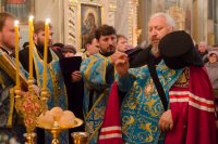 Всенощное бдение в канун праздника Введения во храм Пресвятой Богородицы