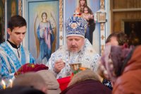 Божественная литургия в праздник Введения во храм Пресвятой Владычицы нашей Богородицы и Приснодевы Марии