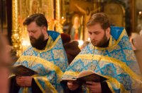 Вечернее богослужение с чтением акафиста нараспев