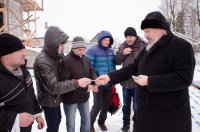 Рабочая поездка в строящийся храм Казанской иконы Божией Матери а. г. Лучин