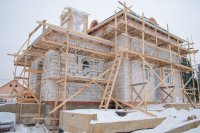 Рабочая поездка в строящийся храм Казанской иконы Божией Матери а. г. Лучин