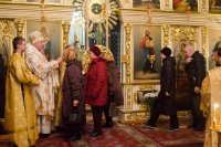  Вечернее богослужение с чтением акафиста нараспев