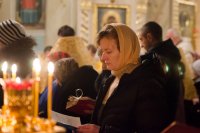  Вечернее богослужение с чтением акафиста нараспев