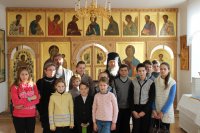 Воспитанники воскресной школы храма св. вмц. Варвары а.г. Боровики совершили экскурсионную поездку в Бобруйскую епархию Воспитанники воскресной школы храма св. вмц. Варвары а.г. Боровики совершили экскурсионную поездку в Бобруйскую епархию