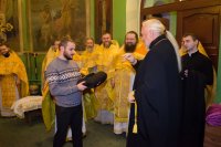 Божественная литургия в день памяти святителя и чудотворца Николая, архиепископа Мирликийского