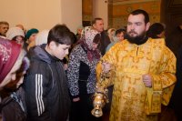 Божественная литургия в день памяти святителя и чудотворца Николая, архиепископа Мирликийского