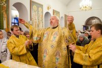 Божественная литургия в день памяти святителя и чудотворца Николая, архиепископа Мирликийского