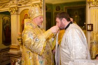 Божественная литургия в день памяти святителя и чудотворца Николая, архиепископа Мирликийского