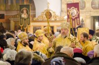 Божественная литургия в день памяти святителя и чудотворца Николая, архиепископа Мирликийского