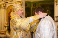 Божественная литургия в день памяти святителя и чудотворца Николая, архиепископа Мирликийского