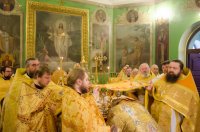 Божественная литургия в день памяти святителя и чудотворца Николая, архиепископа Мирликийского