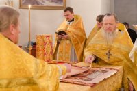 Божественная литургия в праздник иконы Божией Матери "Нечаянная Радость"