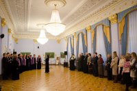 Преосвященный Стефан принял участие в открытии выставочного проекта «Зимние праздники»