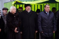 "Однажды под Новый Год..."