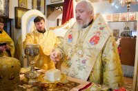 Божественная литургия в день памяти свт. Спиридона Тримифунтского