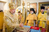 Божественная литургия в день памяти свт. Спиридона Тримифунтского