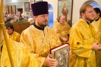 Божественная литургия в день памяти свт. Спиридона Тримифунтского