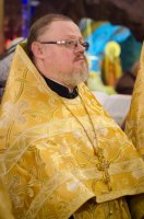 Вечернее богослужение с чтением акафиста нараспев