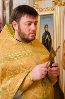 Божественная литургия в криптовом храме Свято-Петро-Павловском кафедрального собора Божественная литургия в криптовом храме Свято-Петро-Павловском кафедрального собора