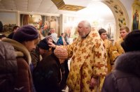 Божественная литургия в криптовом храме Свято-Петро-Павловском кафедрального собора Божественная литургия в криптовом храме Свято-Петро-Павловском кафедрального собора