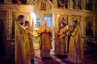 Божественная литургия в Свято-Петро-Павловском кафедральном соборе г.Гомеля