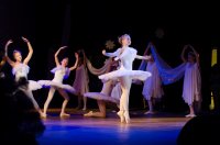 Преосвященный Стефан принял участие в традиционной городской благотворительной елке