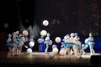 Преосвященный Стефан принял участие в традиционной городской благотворительной елке