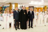 Преосвященный Стефан принял участие в традиционной городской благотворительной елке