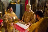 Божественная литургия в Свято-Петро-Павловском кафедральном соборе г.Гомеля