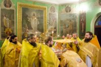 Божественная литургия в Свято-Никольском мужском монастыре Божественная литургия в Свято-Никольском мужском монастыре