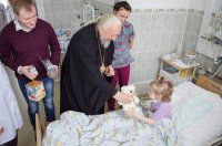 Рождественский подарок детям Рождественский подарок детям