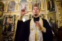 Божественная литургия в праздник Рождества Господа и Спаса нашего Иисуса Христа