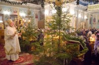 Божественная литургия в праздник Рождества Господа и Спаса нашего Иисуса Христа