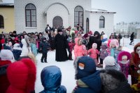 Преосвященный Стефан принял участие в рождественском мероприятии, прошедшем в Спасо-Преображенском храме города Гомеля