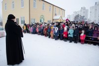 Преосвященный Стефан принял участие в рождественском мероприятии, прошедшем в Спасо-Преображенском храме города Гомеля