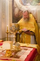  Божественная литургия в криптовом храме Свято-Петро-Павловском кафедрального собора