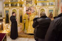  Божественная литургия в криптовом храме Свято-Петро-Павловском кафедрального собора