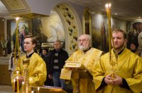  Божественная литургия в криптовом храме Свято-Петро-Павловском кафедрального собора