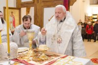 Божественная Литургия в храме Грузинской иконы Божией Матери