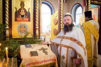 Богослужение в Никольском храме д. Ст. Волотова